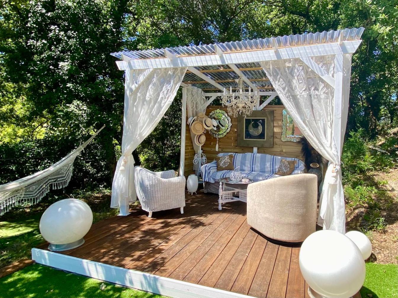 La Vie Est Belle En Provence Bed and Breakfast Tourves Buitenkant foto