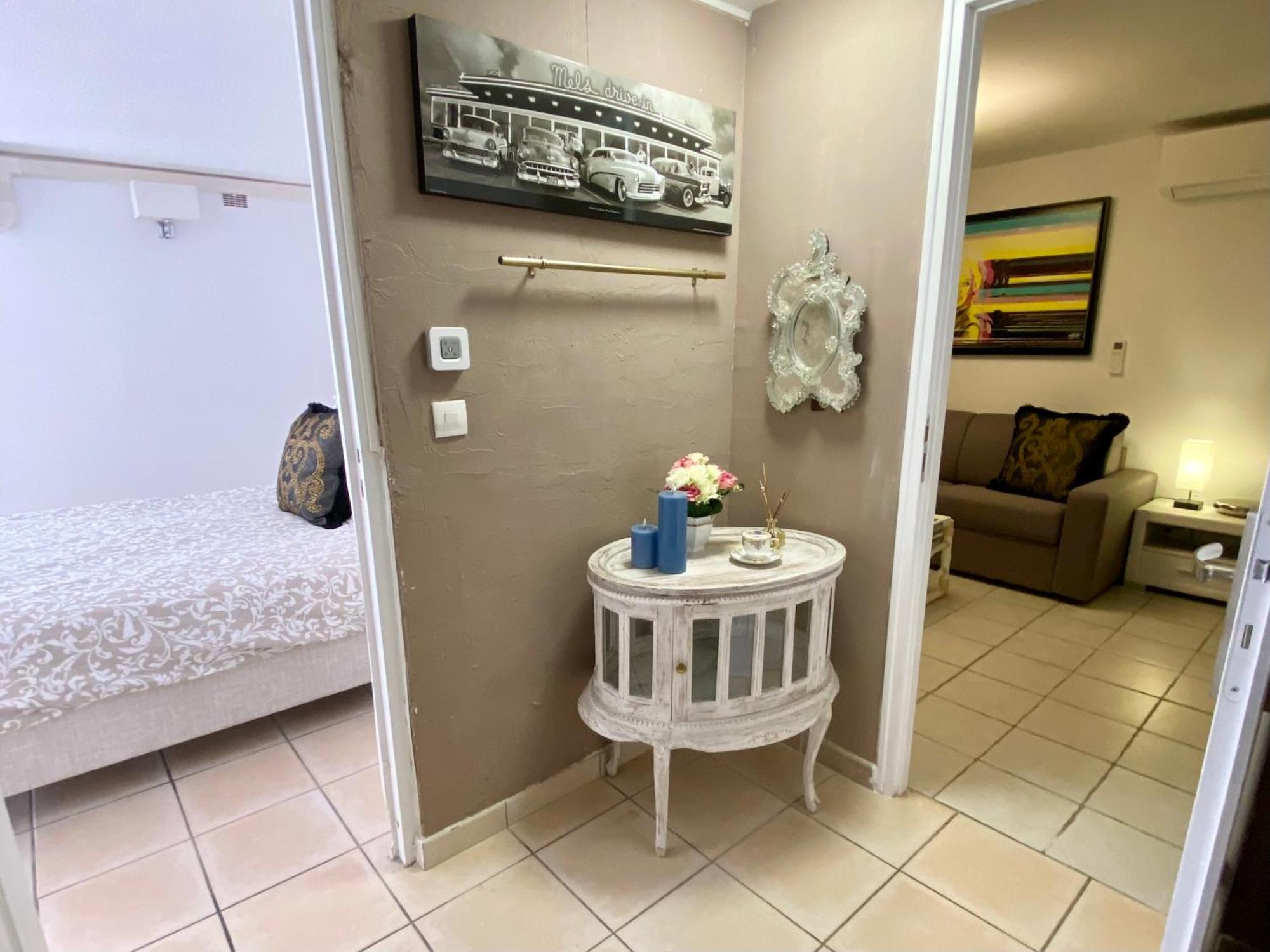La Vie Est Belle En Provence Bed and Breakfast Tourves Buitenkant foto